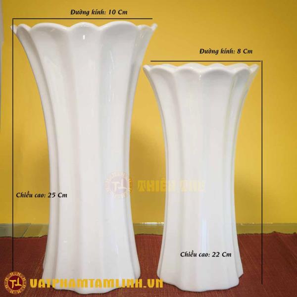 Bình Hoa Trang Trí Men Trắng Dáng Cốc Lượn (nhỏ)