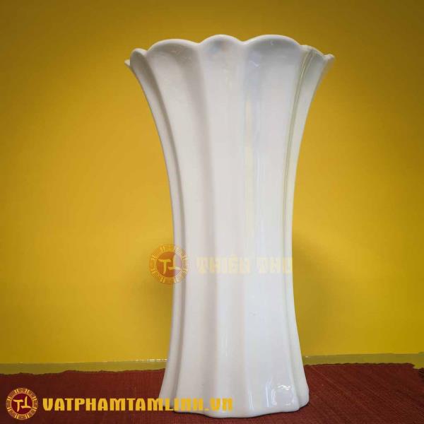 Bình Hoa Trang Trí Men Trắng Dáng Cốc Lượn (nhỏ)