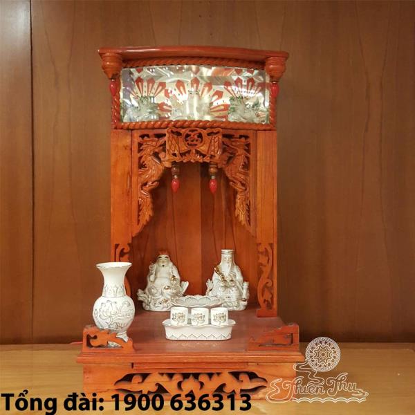 Bàn thờ tài địa lọng điện tử